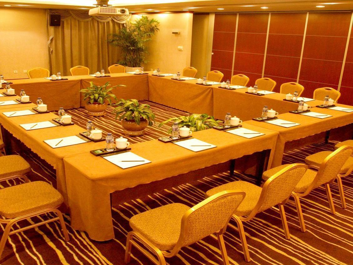 Kingswell Hotel Tongji เซี่ยงไฮ้ ภายนอก รูปภาพ