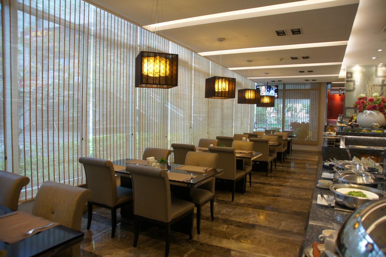 Kingswell Hotel Tongji เซี่ยงไฮ้ ภายนอก รูปภาพ