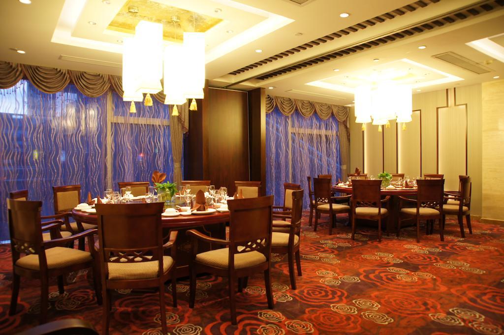 Kingswell Hotel Tongji เซี่ยงไฮ้ ภายนอก รูปภาพ