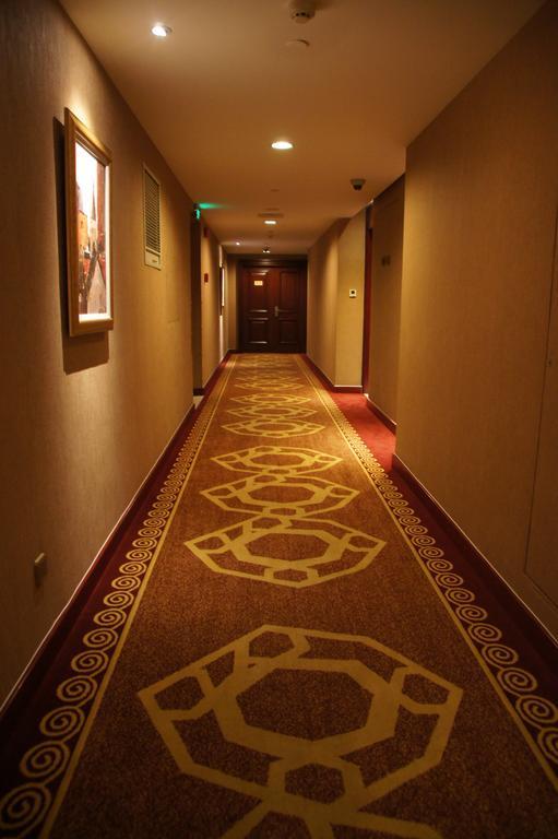 Kingswell Hotel Tongji เซี่ยงไฮ้ ภายนอก รูปภาพ